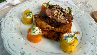 Rehrücken mit rheinischem Reibekuchen 