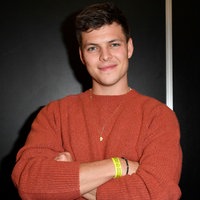 Alex Høgh Andersen, Schauspieler der Serie "Call Me Dad" 