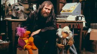 Jim Henson am Set der TV-Sendung "Fraggles"