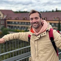 Daniel Aßmann auf dem Baumwipfelpfad rund um die Beelitzer Heilstätten