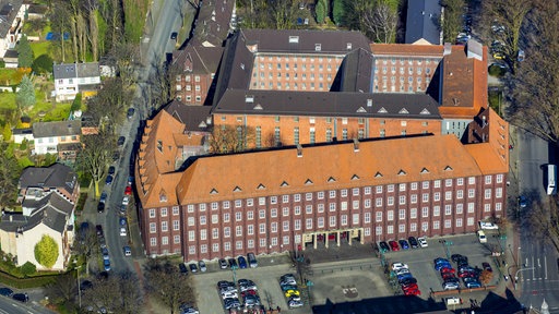 Gebäude des Amtsgerichts Duisburg-Hamborn mit angeschlossener JVA Duisburg-Hamborn