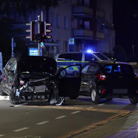 Unfallstelle nach möglichem Raserunfall in Wuppertal