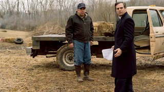 Der aufstrebende Wirtschaftsanwalt Robert Bilott (Mark Ruffalo) vertritt den erbosten Farmer Wilbur O. Tennant (Bill Camp, re.).