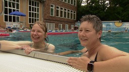 Schwimmerinnen beim Benefizschwimmen in Unna
