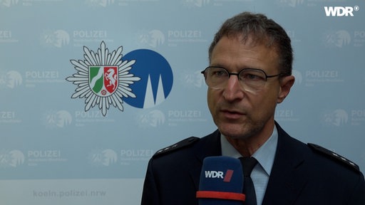 Christoph Gilles, Sprecher der Polizei Köln zu den laufenden Einsätzen