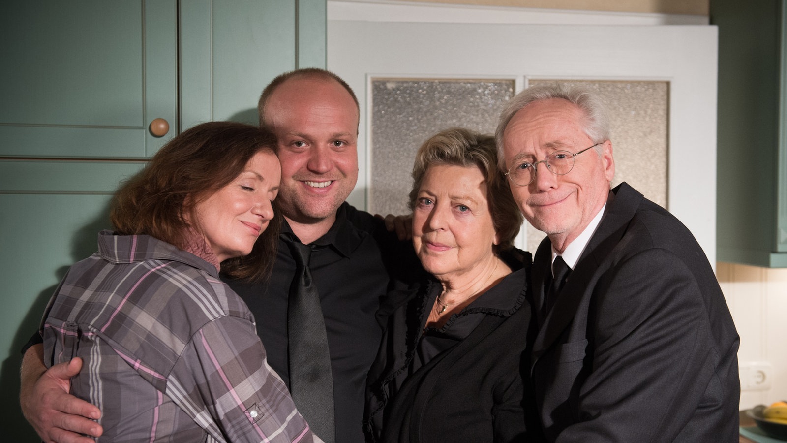 Lindenstraße Folge 1560 Ruhe ohne Frieden