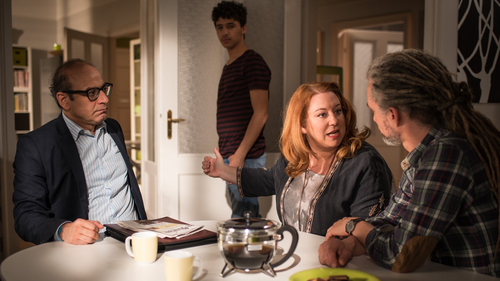 Lindenstraße Folge 1596 "Annäherung"