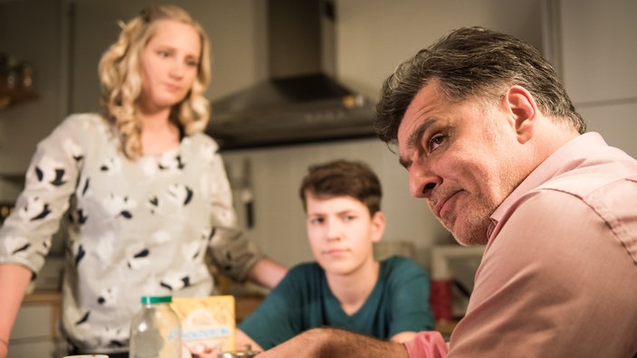 Lindenstraße-Folge 1677 Falsche Zeit, falscher Ort