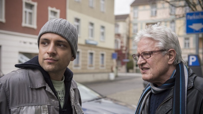 Andy redet mit Enzo