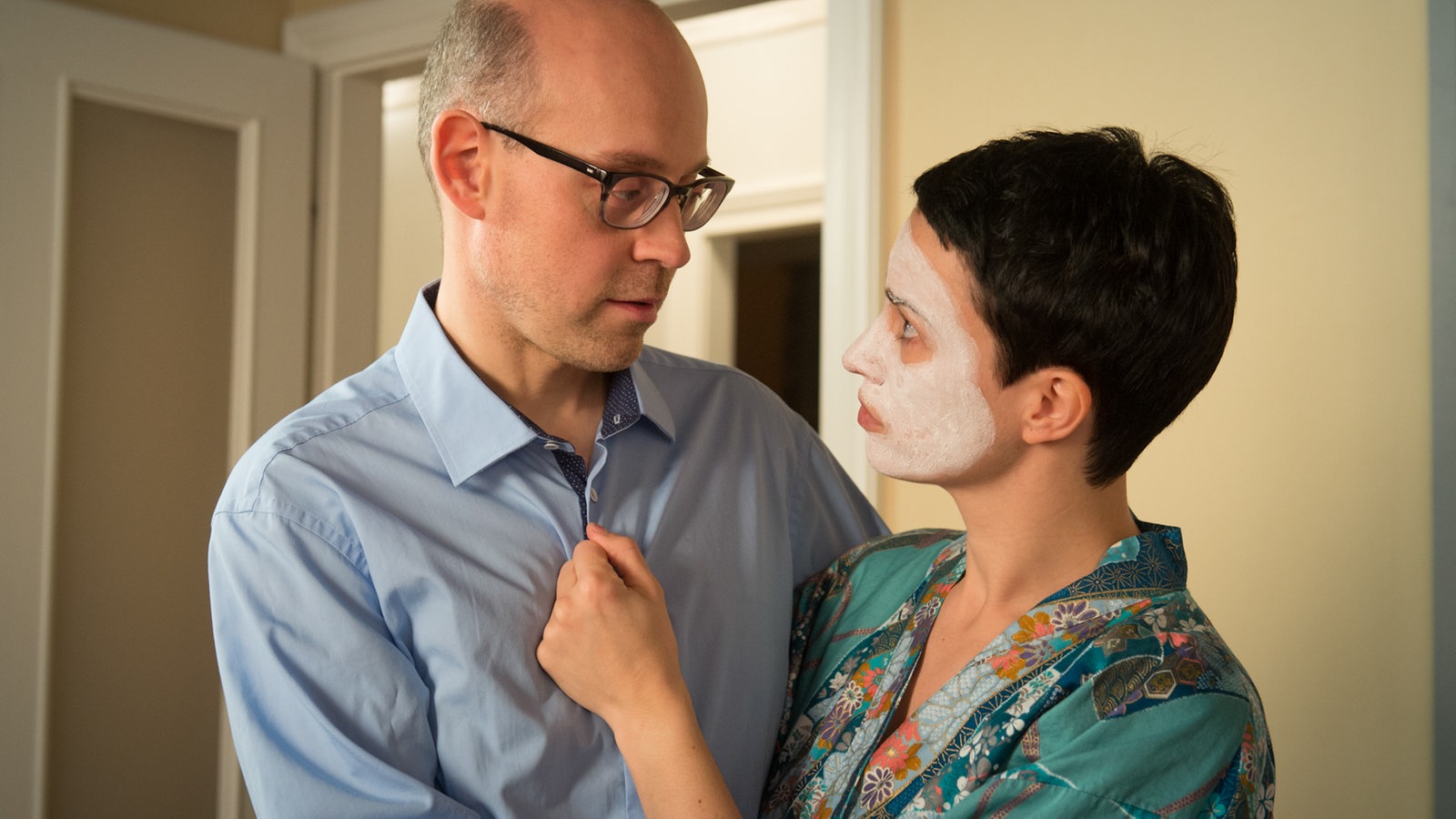 Angelina klammert sich an Philipp