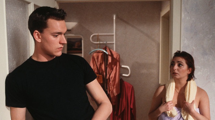 Benny (Christian Kahrmann) und Claudia (Manon Straché) haben ernste Beziehungsprobleme.