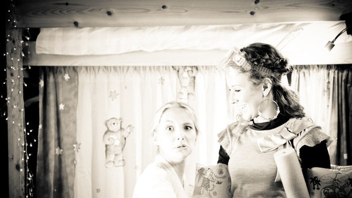 Caro und Josi filmen sich