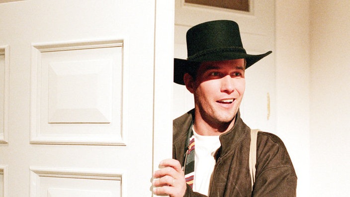 Carsten (Georg Uecker) kehrt in die Lindenstraße zurück.