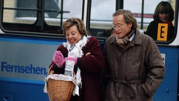 Die Beimers (Marie-Luise Marjan, Joachim Hermann Luger) bleiben der "Lindenstraße" treu und gehen nicht nach Portugal.