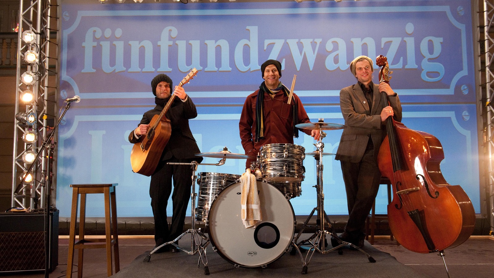 Die "Sportfreunde Stiller" in der "Lindenstraße" mit Cosima Viola