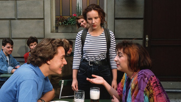 Dinner for two...(V.l. Christian Kahrmann, Nina Vorbrodt und Manon Straché)
