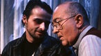 Dr.Dressler hat erfahren, daß sein Sohn Frank drogensüchtig ist.(V.l.: Dagmar Hessenland, Ludwig Haas und Christoph Wortberg)