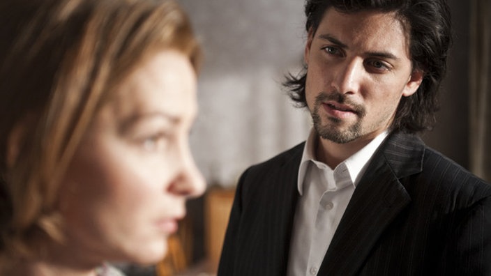 Florin schaut Maria fragend an