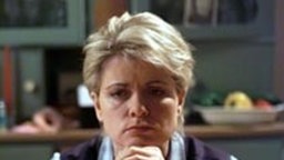 Gabi kann nicht fassen, dass Stefan wirklich einen Rückzieher macht.
