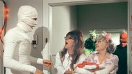 Hilde, Berta und Carsten sind verkleidet