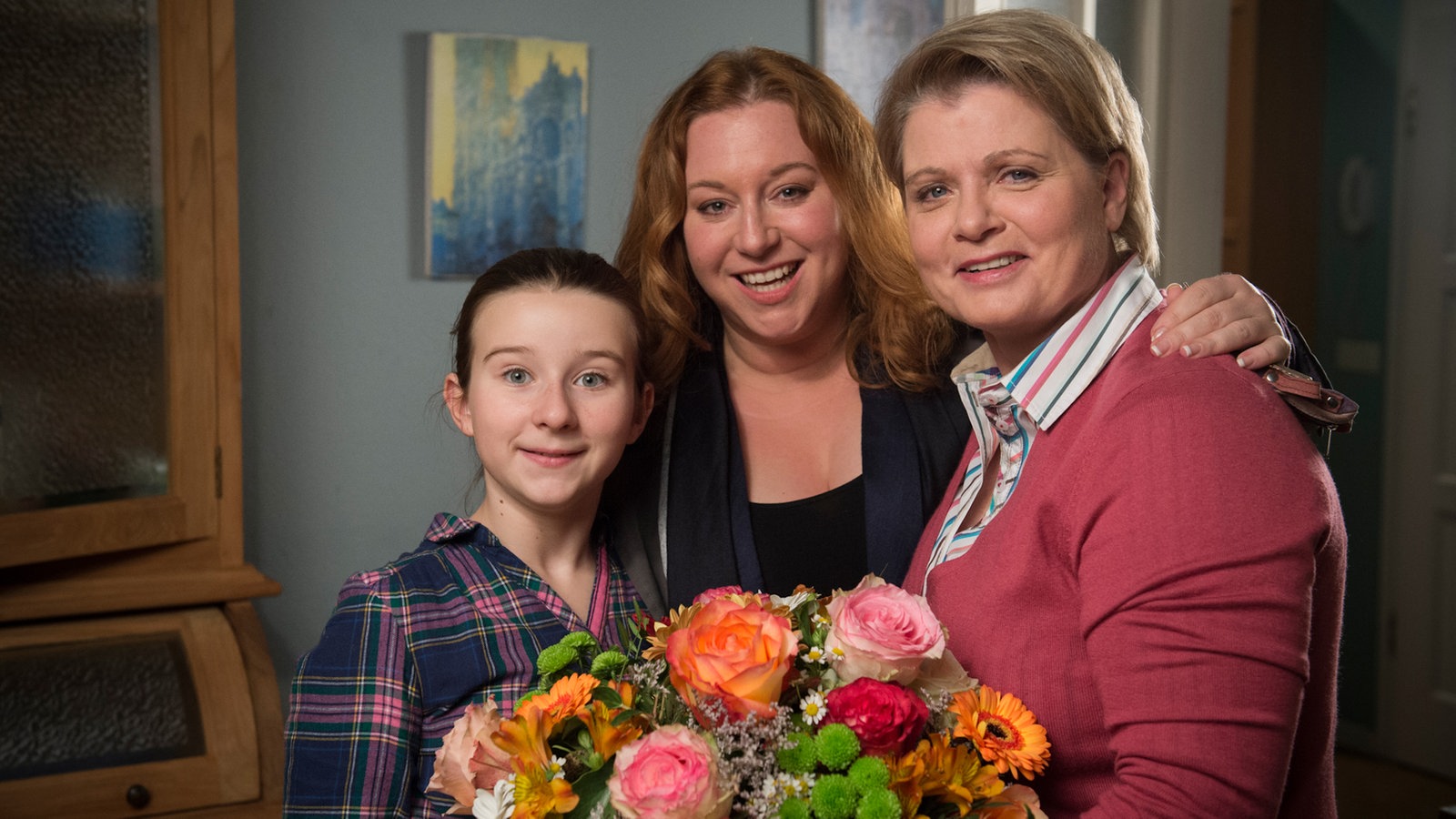 Iffi, Antonia und Gabi strahlen in die Kamera