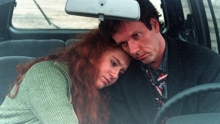 Iffi (Rebecca Siemoneit-Barum) will Momo nicht länger belügen und bittet auch Kurt (Michael Marwitz), Eva endlich die Wahrheit zu sagen.