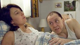 Ines kann es nicht fassen: Olaf glaubt immer noch daran, dass die beiden ein gemeinsames Kind bekommen können.
