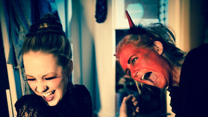 Lisa und Josi am Set