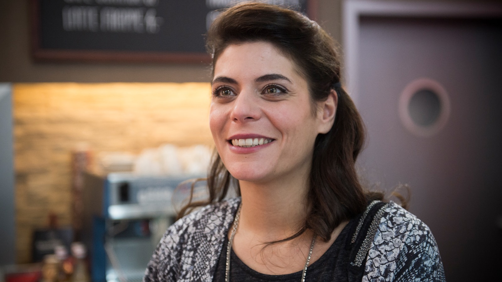 Marcella freut sich