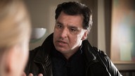 Murat dikutiert mit Tanja
