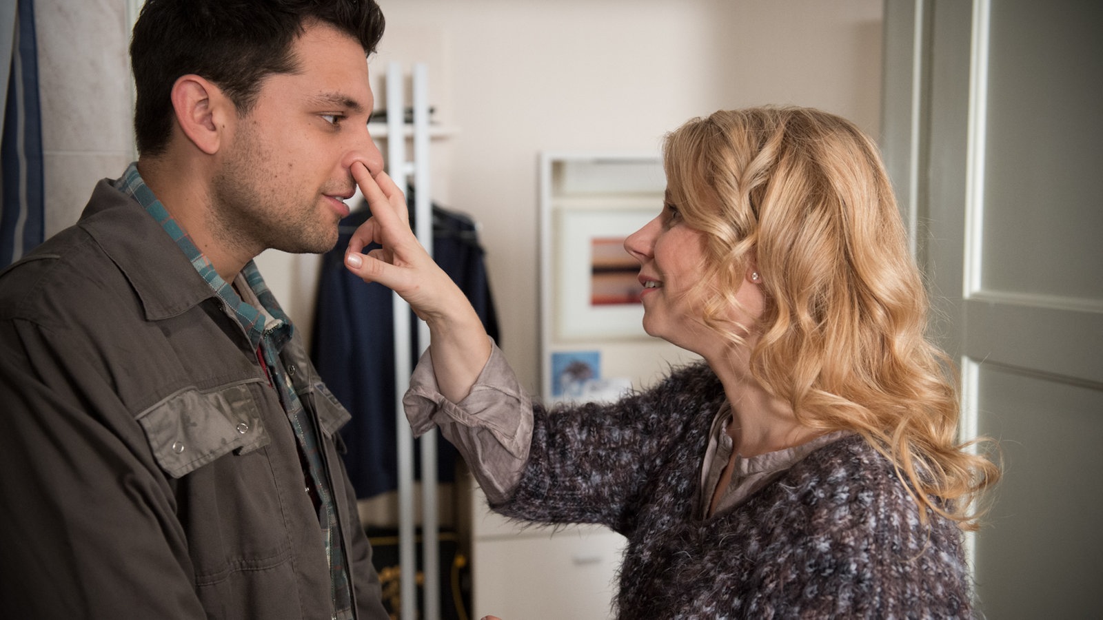 Nina und Enzo albern herum