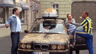 Olli, Murat und Olaf stehen auf der Kastanienstraße