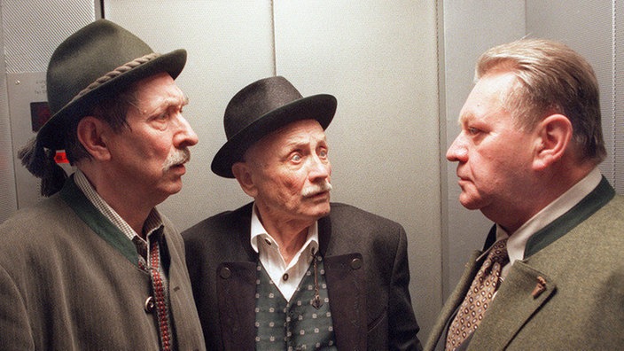 Onkel Franz und seine Mitstreiter wollen eine neue, rechtsgerichtete Partei gründen (v.l.n.r.: Helmut Ehmig, Martin Rickelt, Günter Kasch).