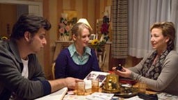 Schrittchen für Schrittchen erkämpft sich Dagmar ihren Platz in der Familie Dagdelen - um ihn bald darauf wieder zu verspielen...