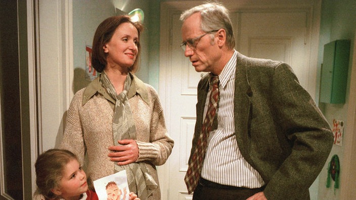 Sophie, Sarah und Tom  ahnen, dass Annas ungeborenes Kind nicht ganz gesund ist.