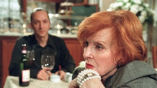 Starker Tobak: Fausto (Antonio Paradiso) hat Isolde (Marianne Rogée) eröffnet, dass er sie niemals geliebt hat. Für Isolde bricht eine Welt zusammen.