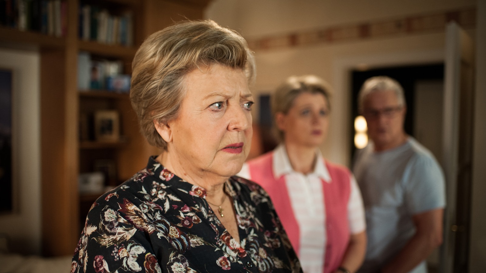 Lindenstraße Folge 1589 "Hellsehen"