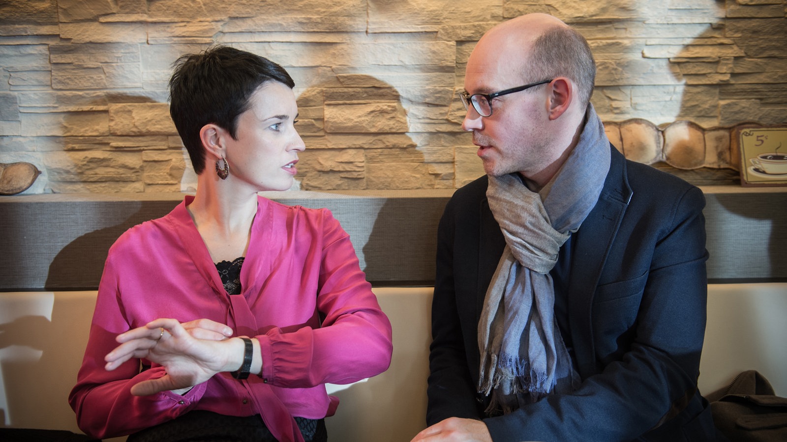 "Lindenstraße"-Folge 1555 "Mieterversammlung"