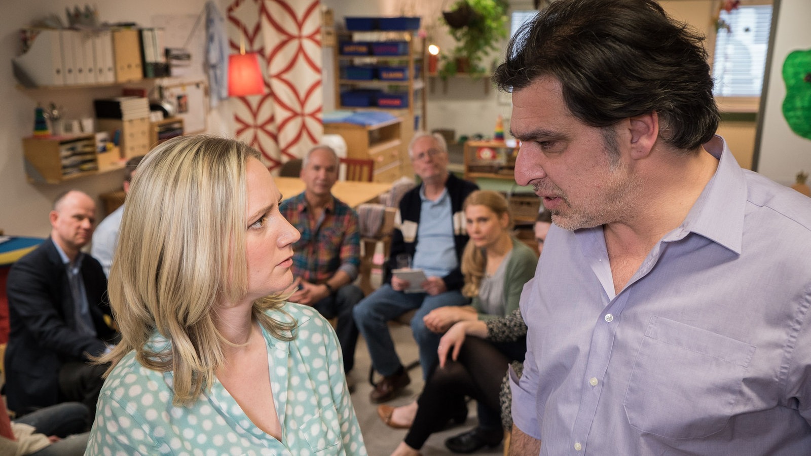Lindenstraße Folge 1584 "Mit dem Rücken zur Wand"