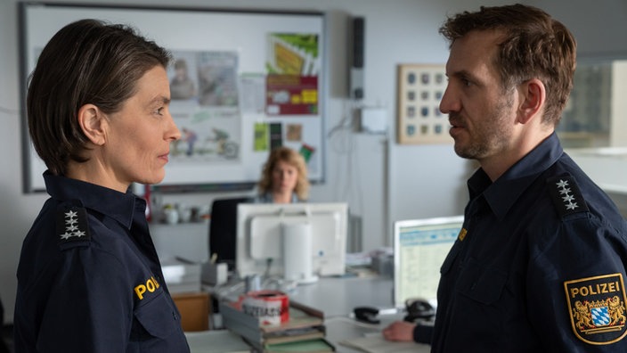 Lindenstraße-Folge 1726 Schattenboxen
