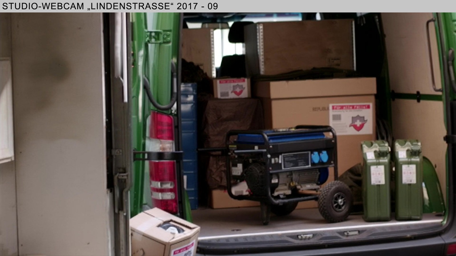 Hinter den Kulissen