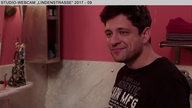 Hinter den Kulissen
