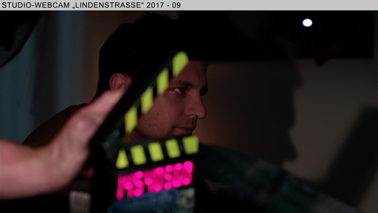 Hinter den Kulissen