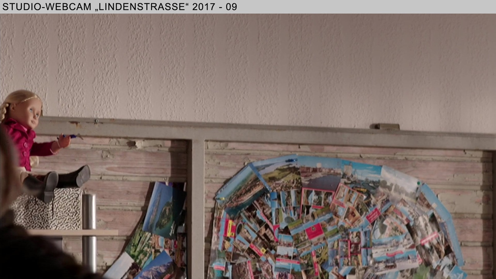 Hinter den Kulissen
