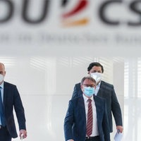 Ralph Brinkhaus und Georg Nüßlein auf dem Weg zur der Pressekonferenz am 03.11.2021