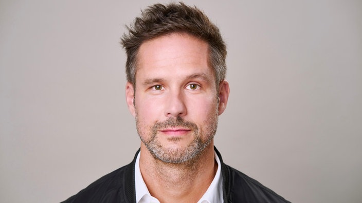 Porträt von Christoph Hickmann