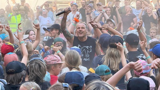 "Donots" geben Punk-Konzert nur für Kinder