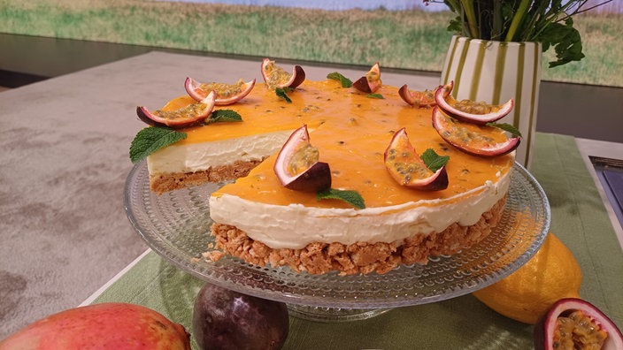 Weißer Schokokuchen mit Maracujaspiegel (ohne Backen) 