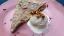 Crêpes mit Zimtkuss und Joghurteis 