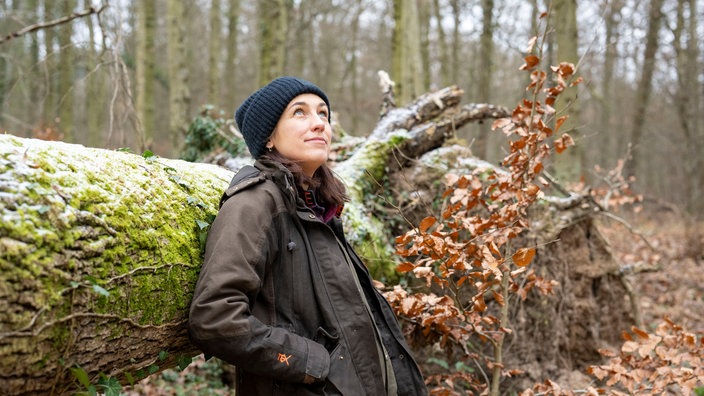 Zaneta Frankenfeld im Wald.